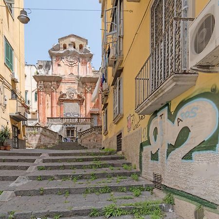 Palazzo Belmosto Napoli Bagian luar foto
